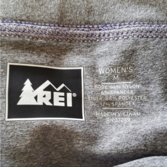 REI Purple Petal Print Skort, Size M - Picture 4 of 5